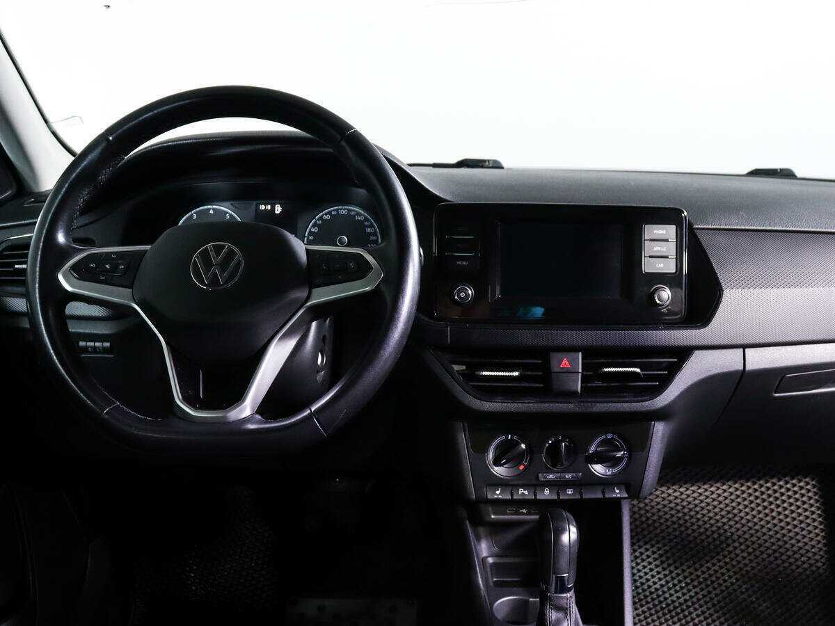 Volkswagen Polo 2021 года с пробегом. Фото: #11