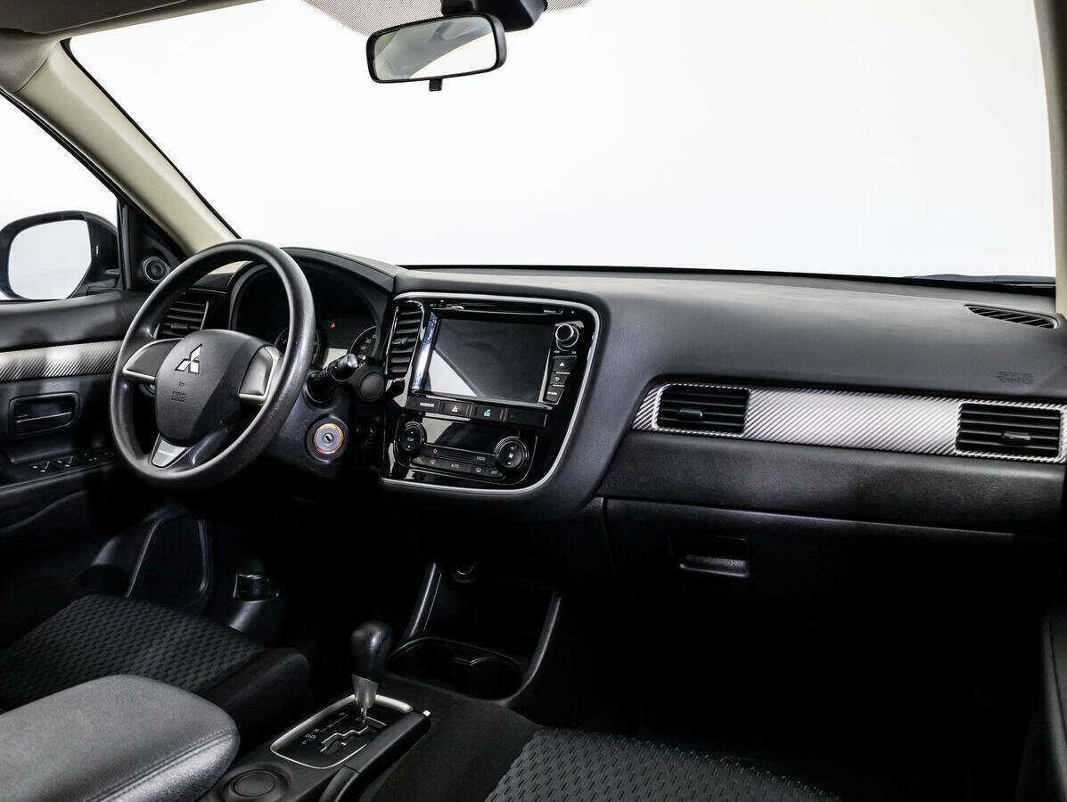 Mitsubishi Outlander 2015 года с пробегом. Фото: #8