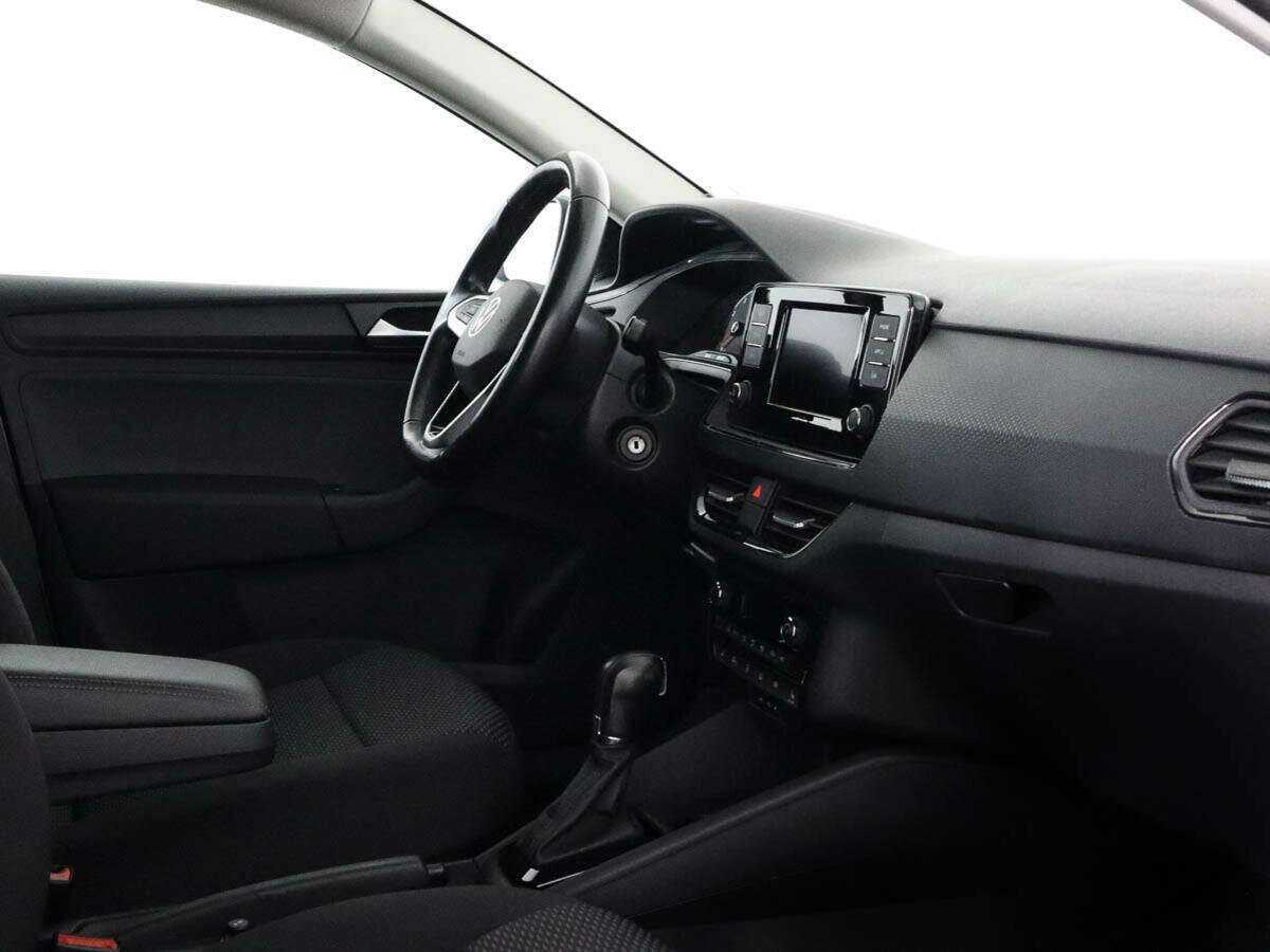 Volkswagen Polo 2020 года с пробегом. Фото: #6