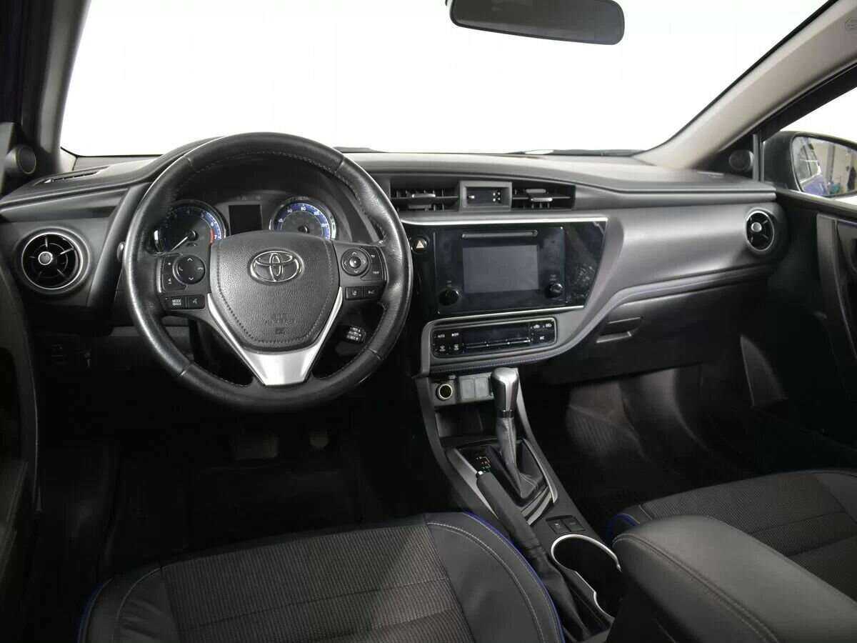 Toyota Corolla 2018 года с пробегом. Фото: #8