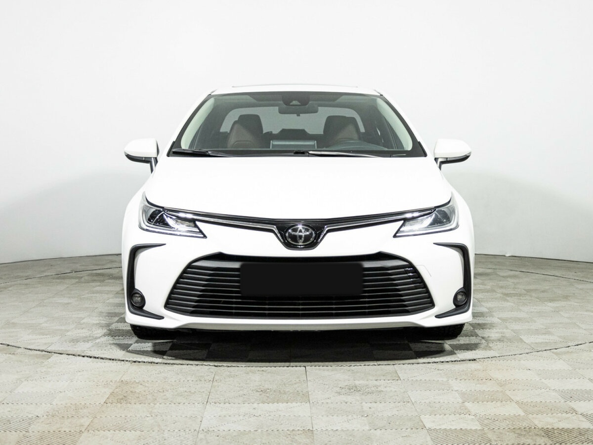 Toyota Corolla 2021 года с пробегом. Фото: #1