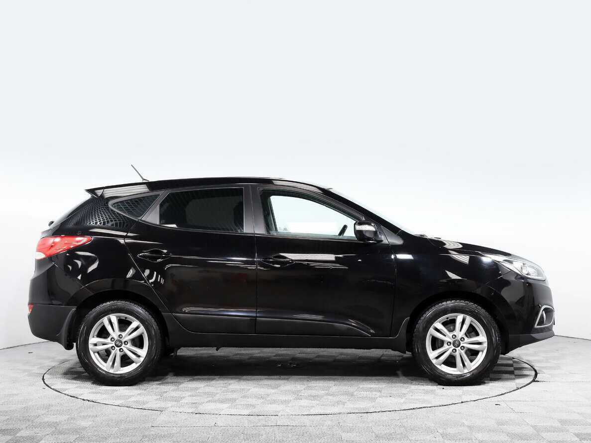Hyundai ix35 2013 года с пробегом. Фото: #2
