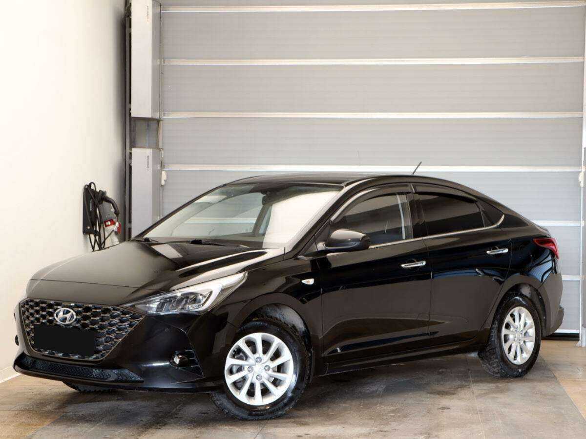 Hyundai Solaris 2020 года с пробегом. Посмотреть фото
