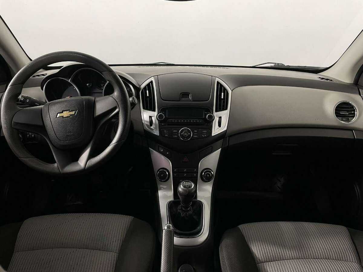 Chevrolet Cruze 2014 года с пробегом. Фото: #5