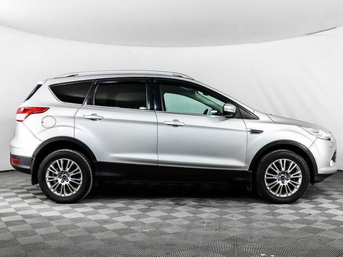 Ford Kuga 2014 года с пробегом. Фото: #3