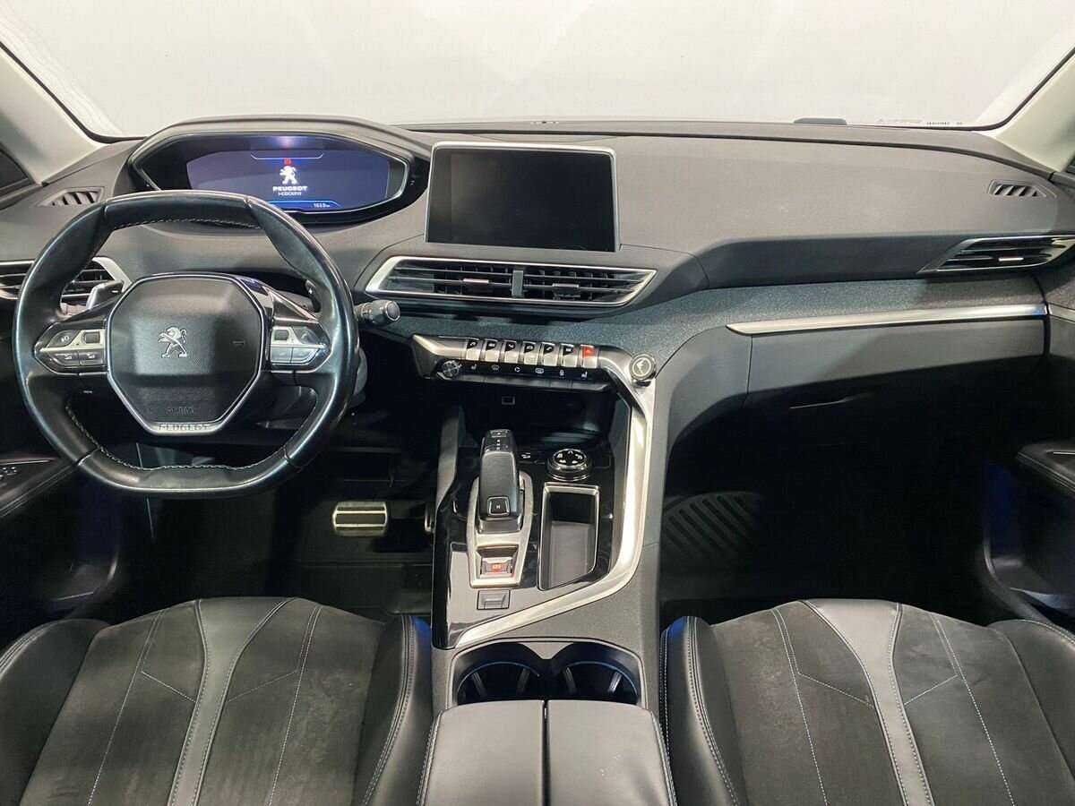 Peugeot 3008 2018 года с пробегом. Фото: #8