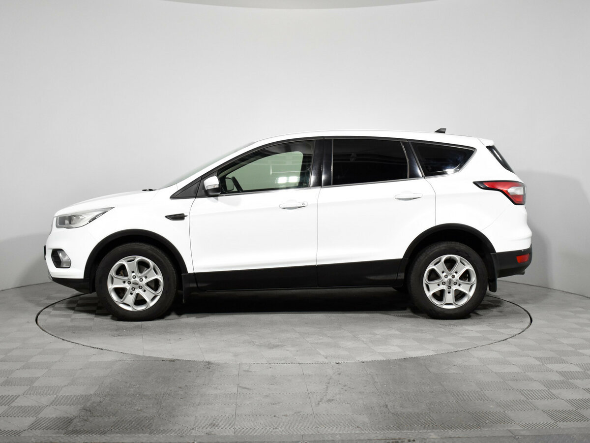 Ford Kuga 2017 года с пробегом. Фото: #5