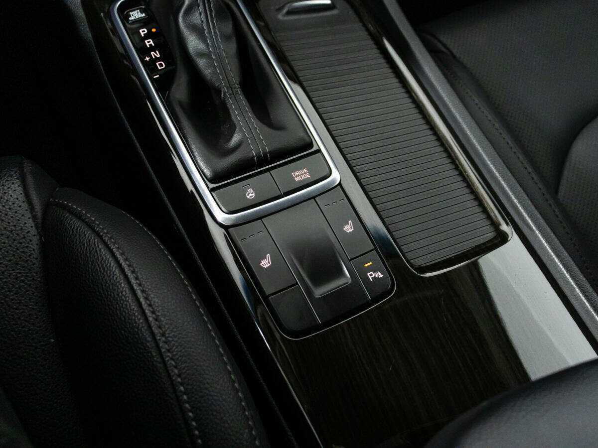 Kia K5 2017 года с пробегом. Фото: #17
