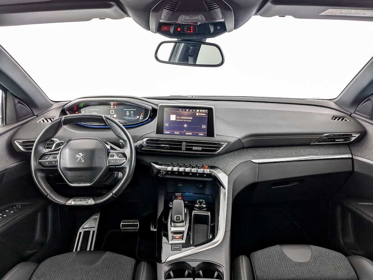 Peugeot 3008 2018 года с пробегом. Фото: #11