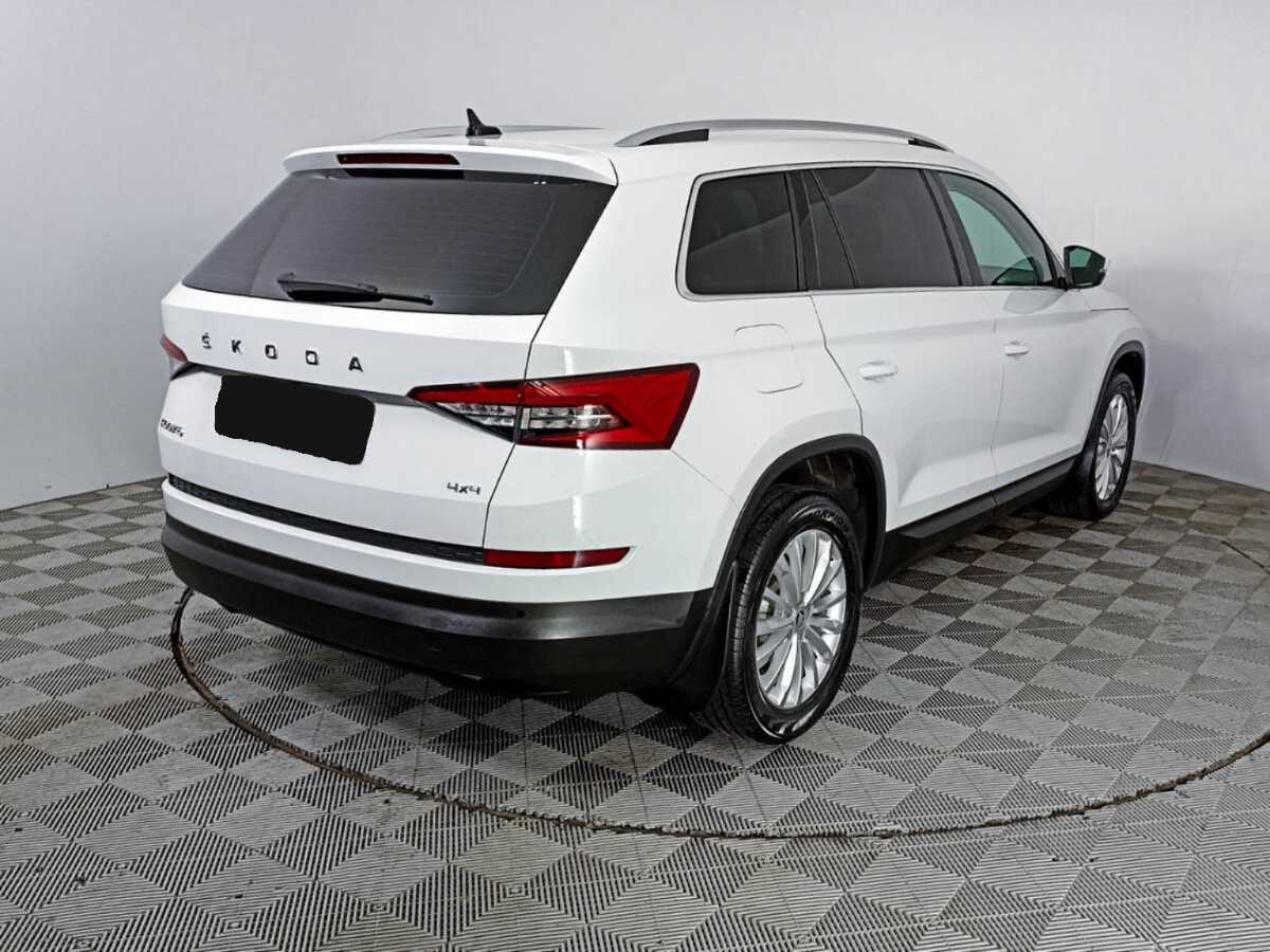 Skoda Kodiaq 2021 года с пробегом. Фото: #4