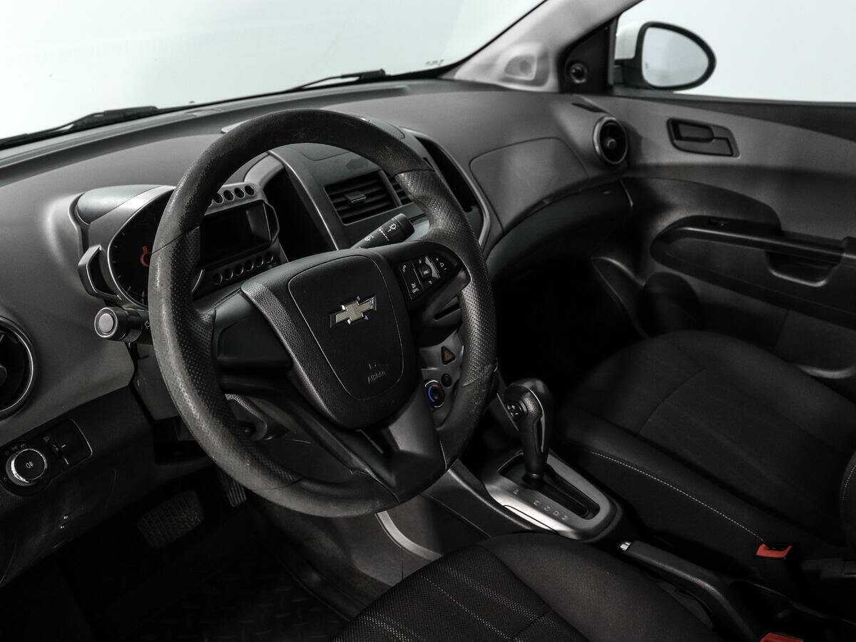 Chevrolet Aveo 2012 года с пробегом. Фото: #8