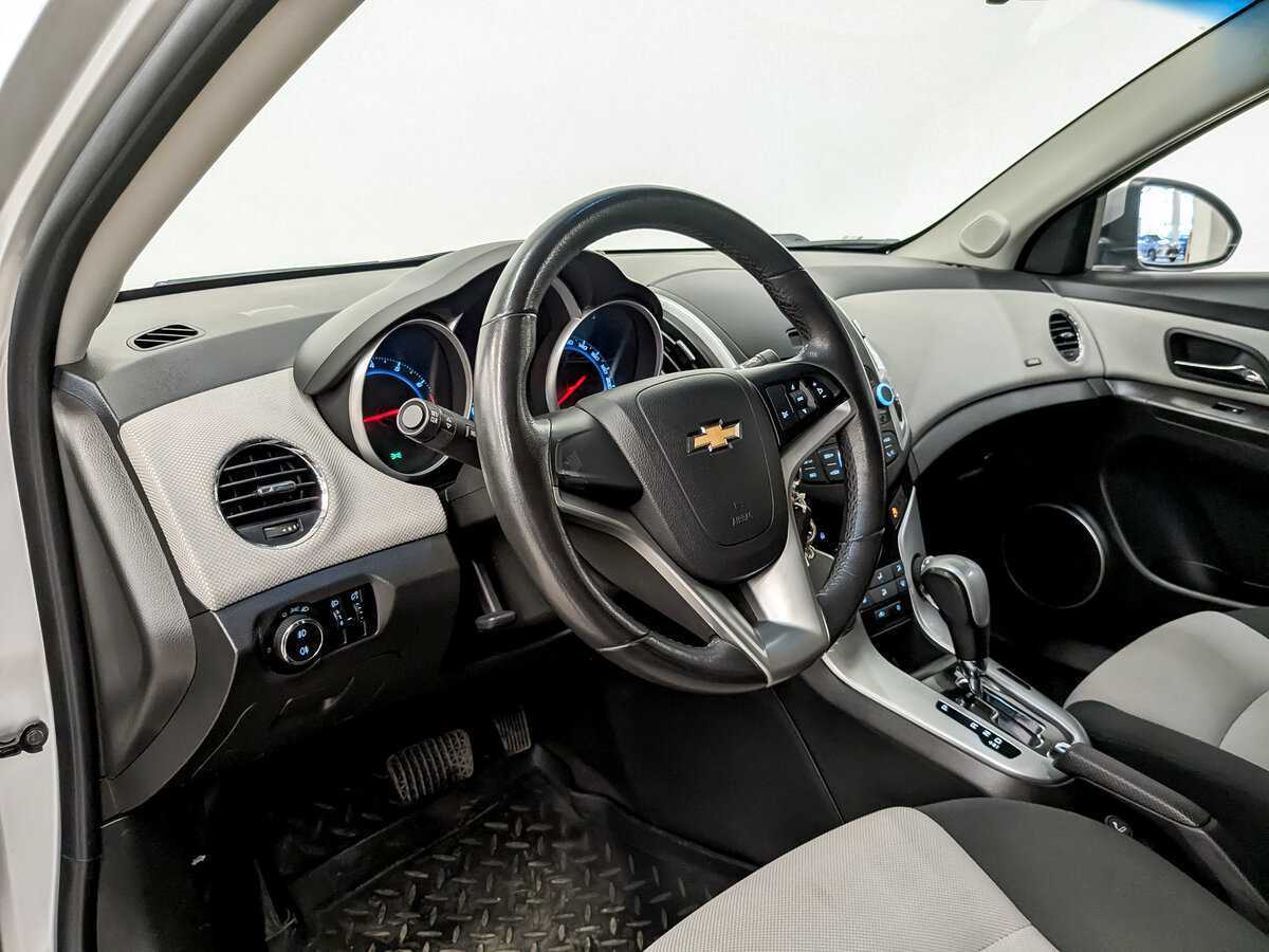 Chevrolet Cruze 2013 года с пробегом. Фото: #15