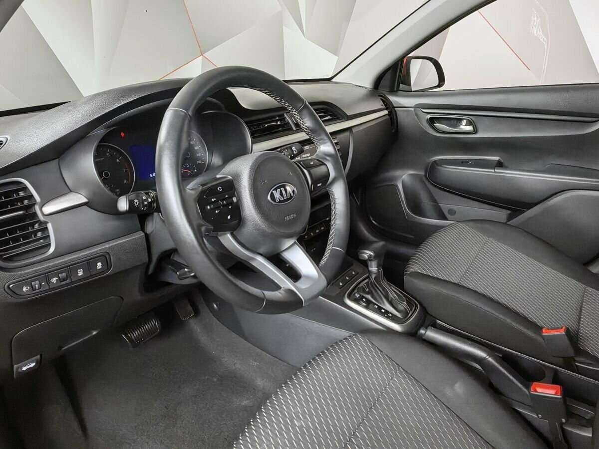 Kia Rio 2019 года с пробегом. Фото: #8
