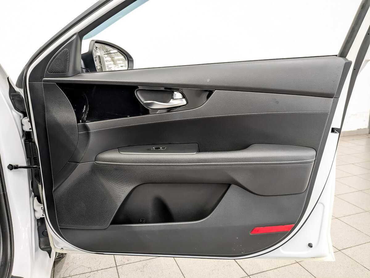 Kia Cerato 2019 года с пробегом. Фото: #20