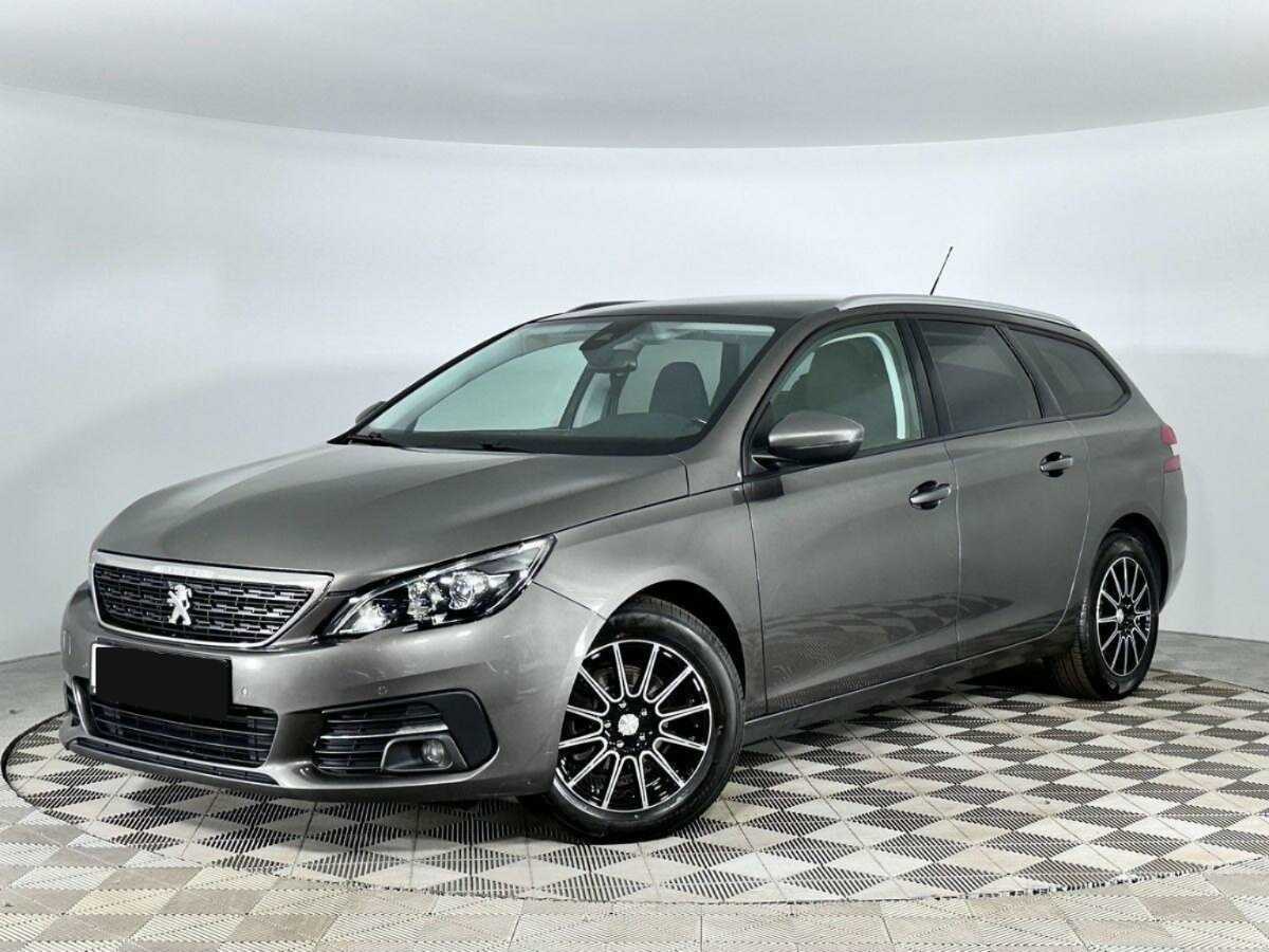 Peugeot 308 2018 года с пробегом. Фото: #0