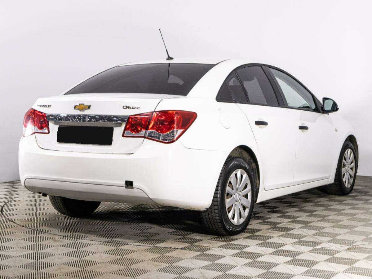 Chevrolet Cruze 2012 года с пробегом. Фото: #4