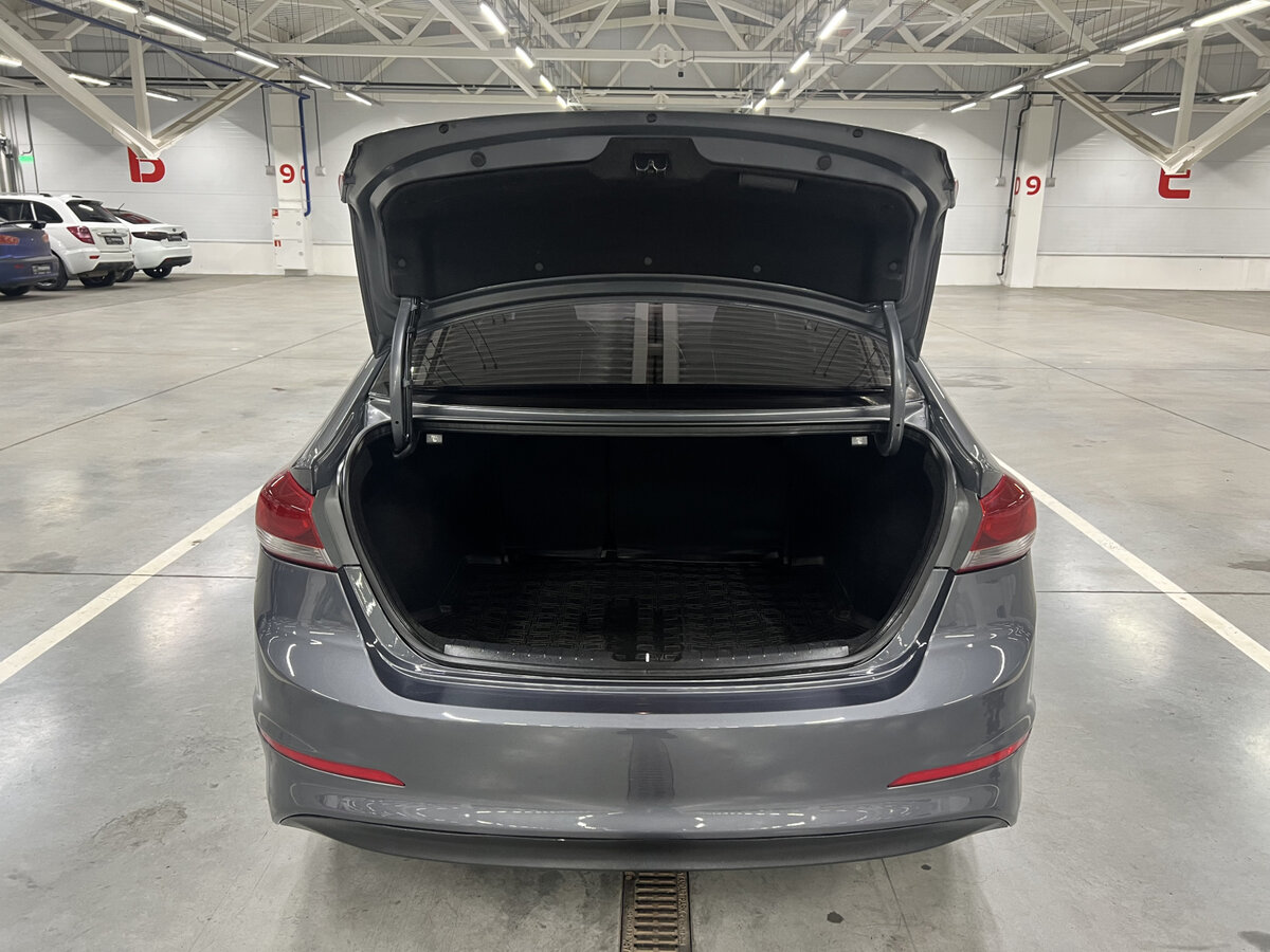 Hyundai Elantra 2016 года с пробегом. Фото: #9