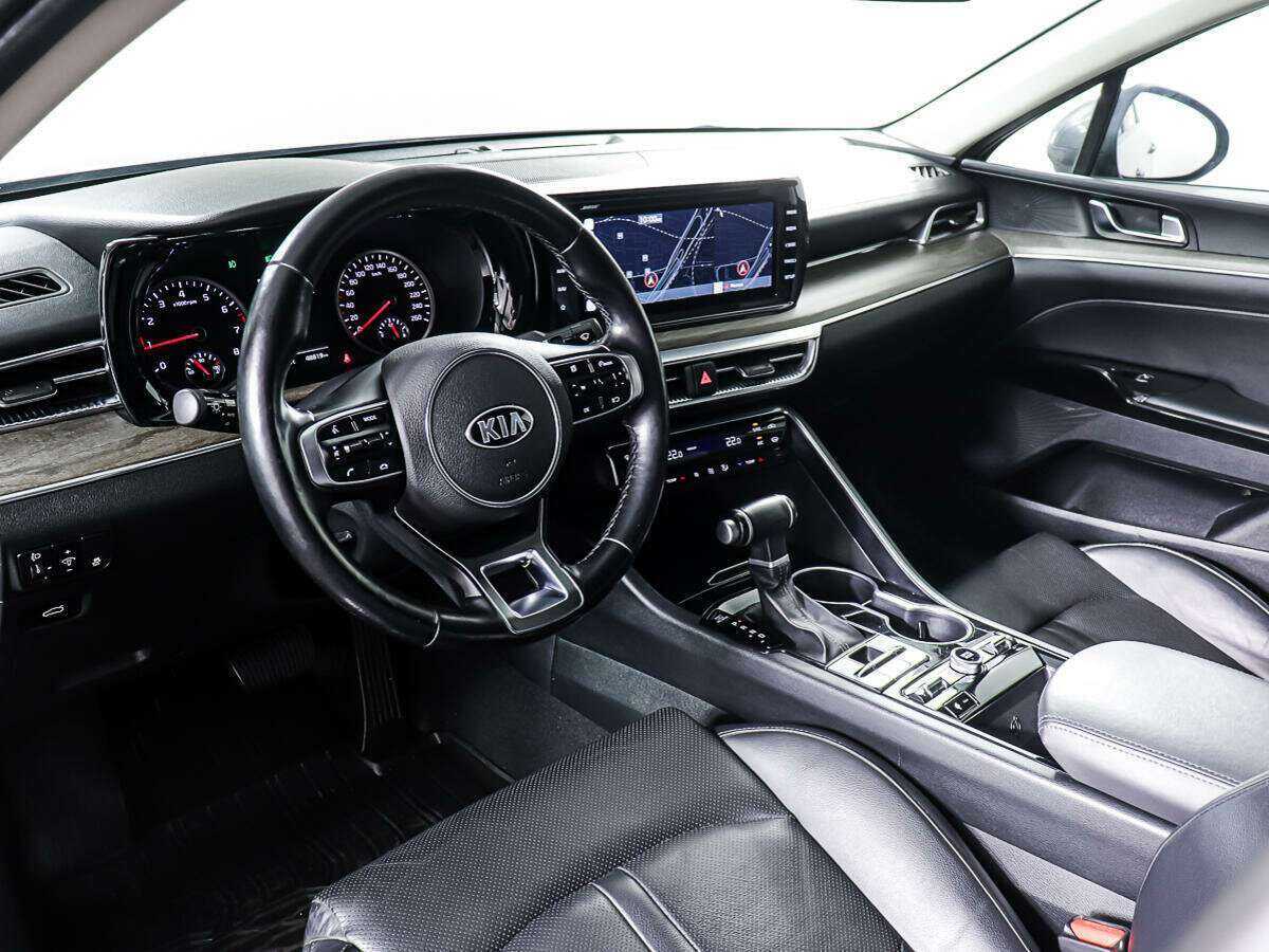 Kia K5 2020 года с пробегом. Фото: #12