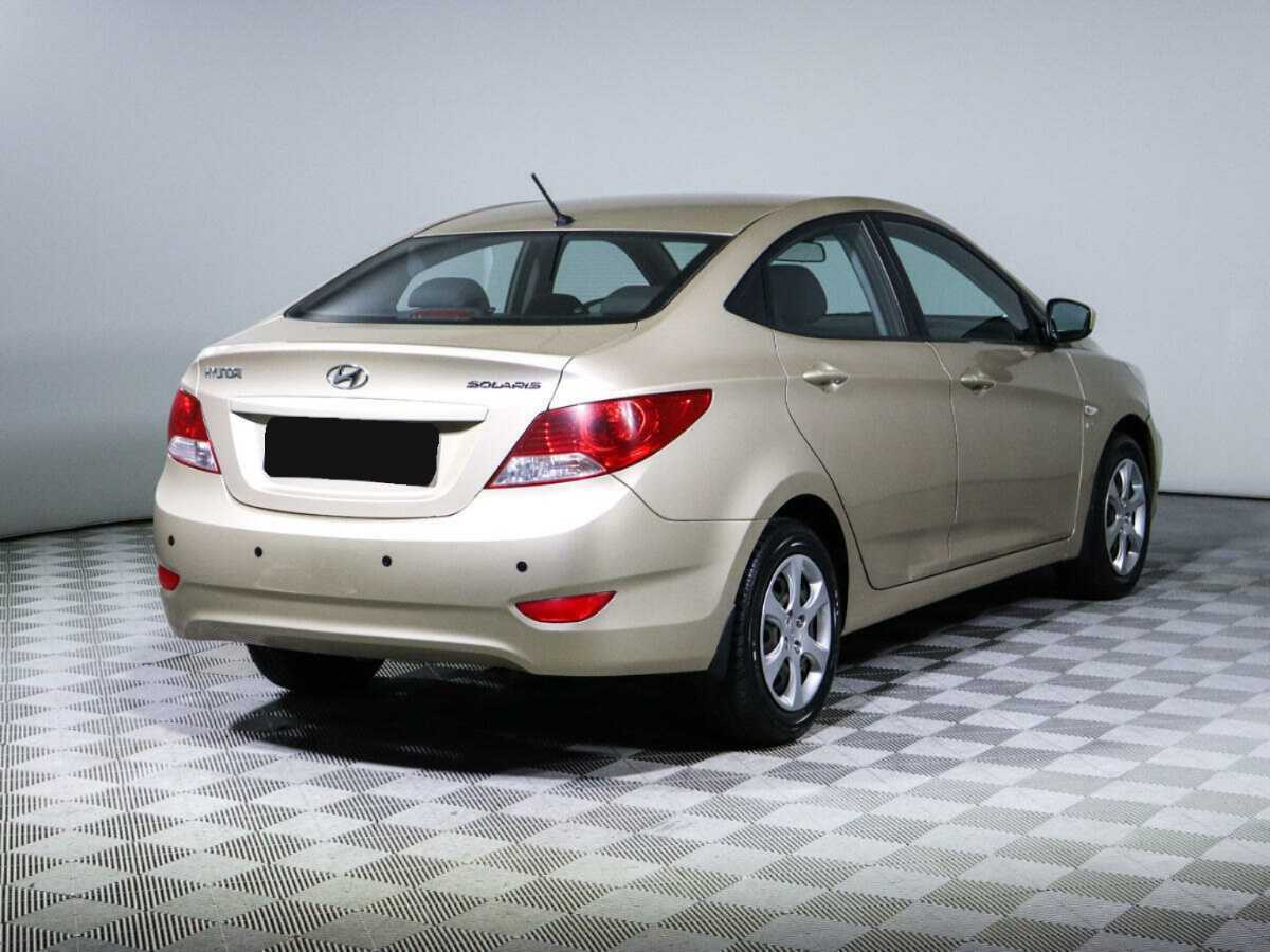 Hyundai Solaris 2013 года с пробегом. Фото: #3