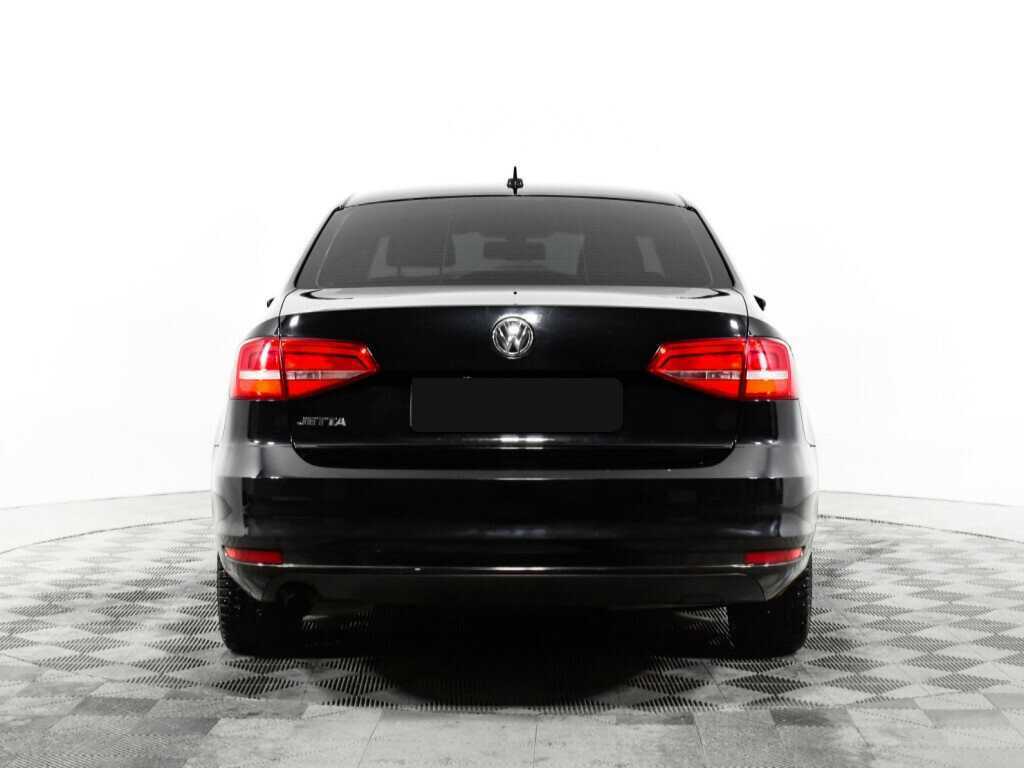 Volkswagen Jetta 2015 года с пробегом. Фото: #2