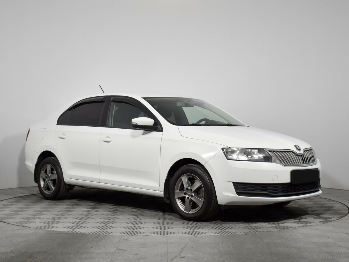 Skoda Rapid 2017 года с пробегом. Фото: #2