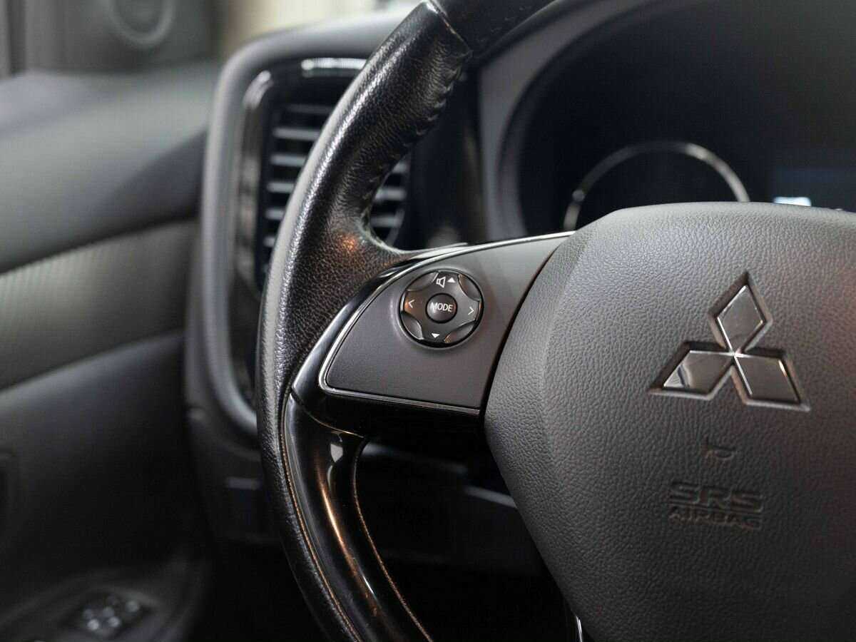 Mitsubishi Outlander 2016 года с пробегом. Фото: #14