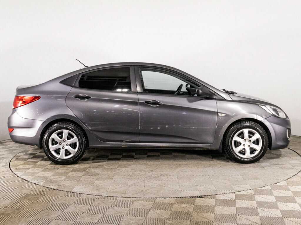 Hyundai Solaris 2013 года с пробегом. Фото: #3