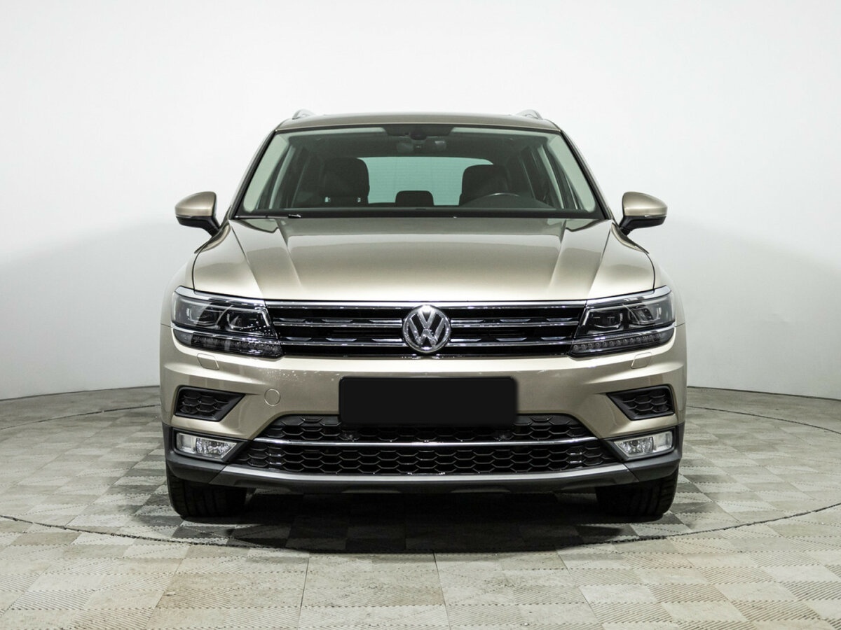 Volkswagen Tiguan 2017 года с пробегом. Фото: #1