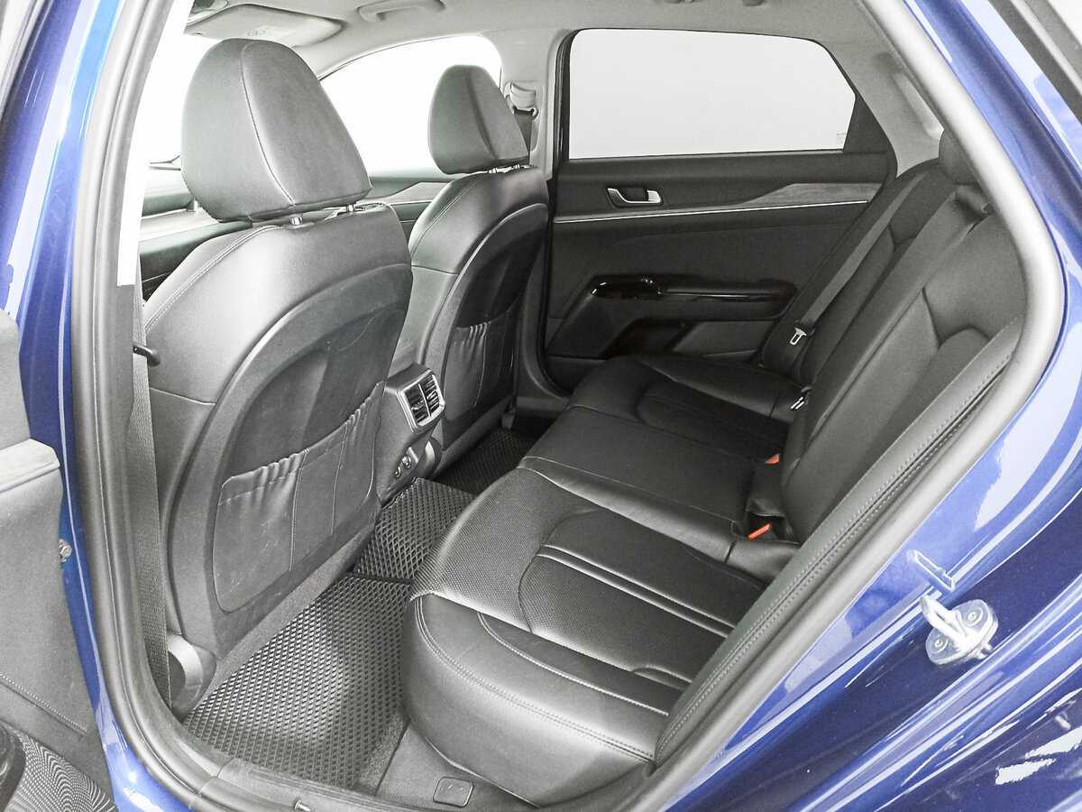 Kia K5 2021 года с пробегом. Фото: #9