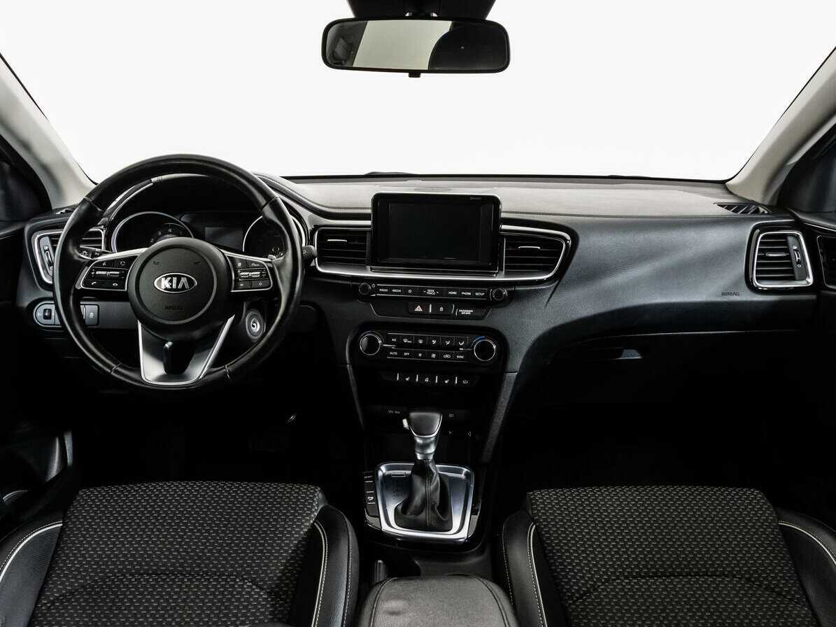 Kia Ceed 2018 года с пробегом. Фото: #9