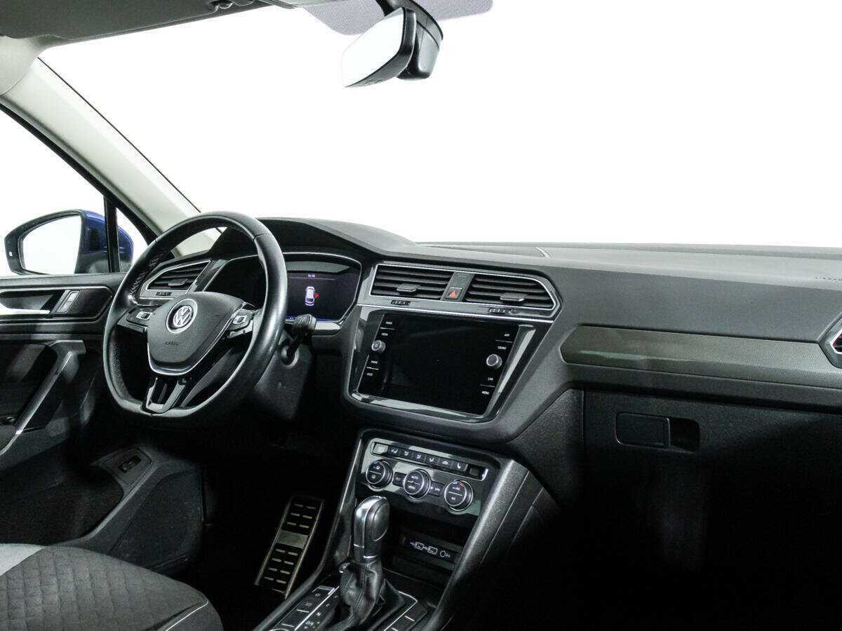 Volkswagen Tiguan 2018 года с пробегом. Фото: #8