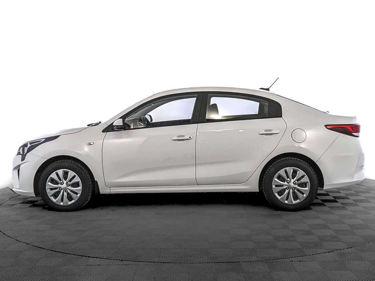 Kia Rio 2021 года с пробегом. Фото: #7