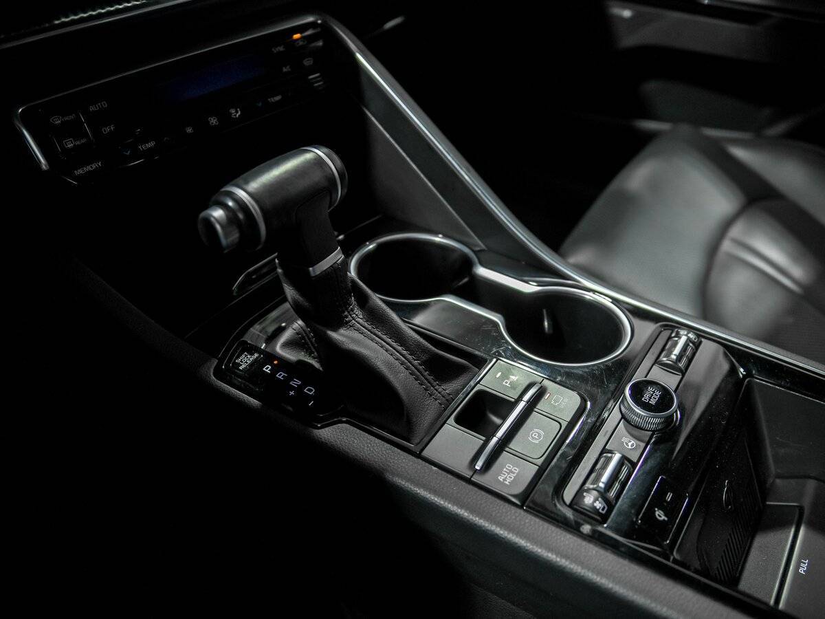 Kia K5 2021 года с пробегом. Фото: #17