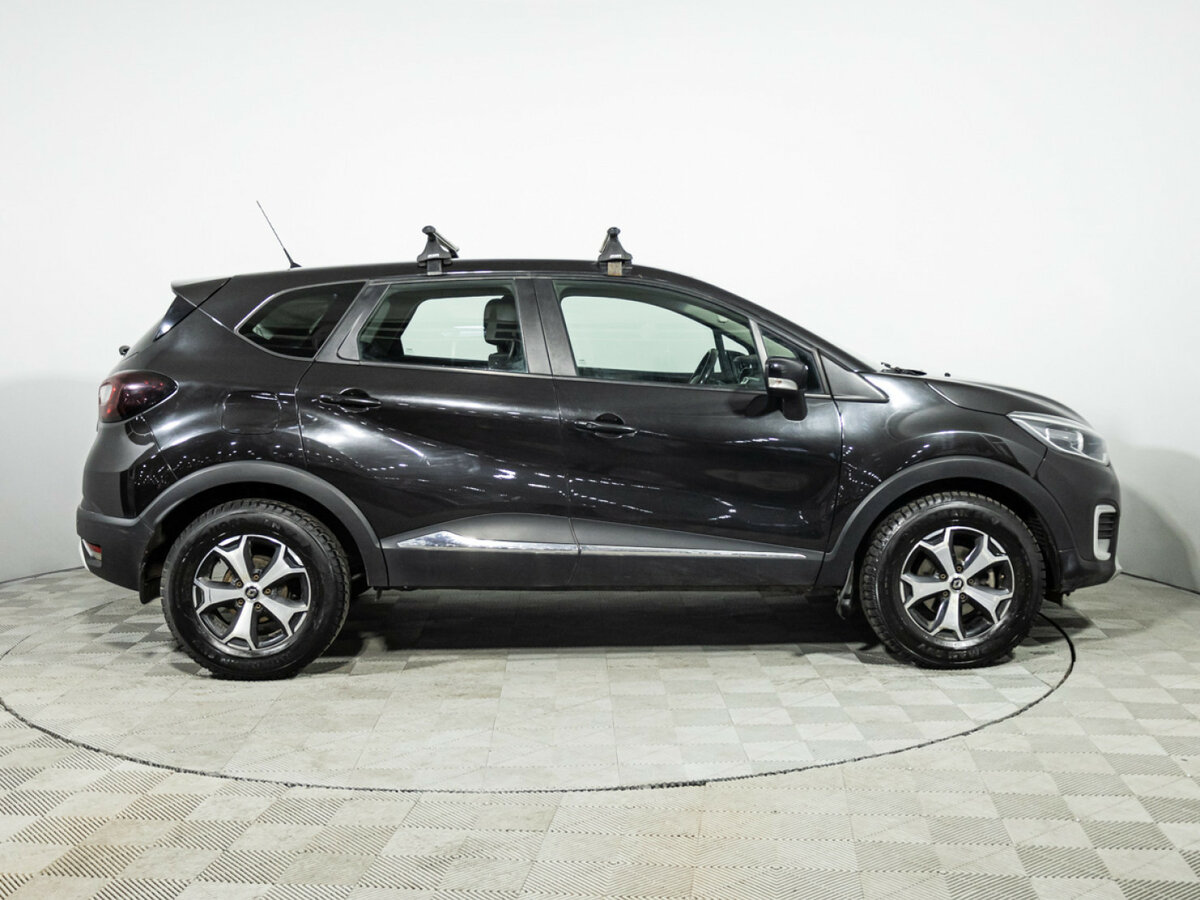 Renault Kaptur 2018 года с пробегом. Фото: #3
