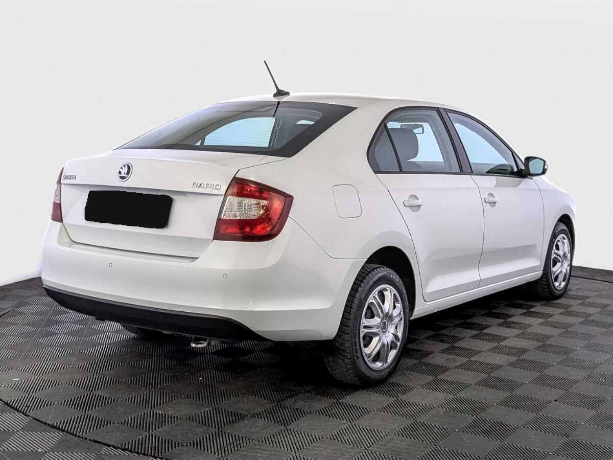 Skoda Rapid 2019 года с пробегом. Фото: #4