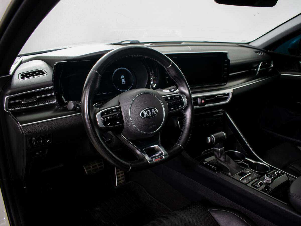 Kia K5 2021 года с пробегом. Фото: #8