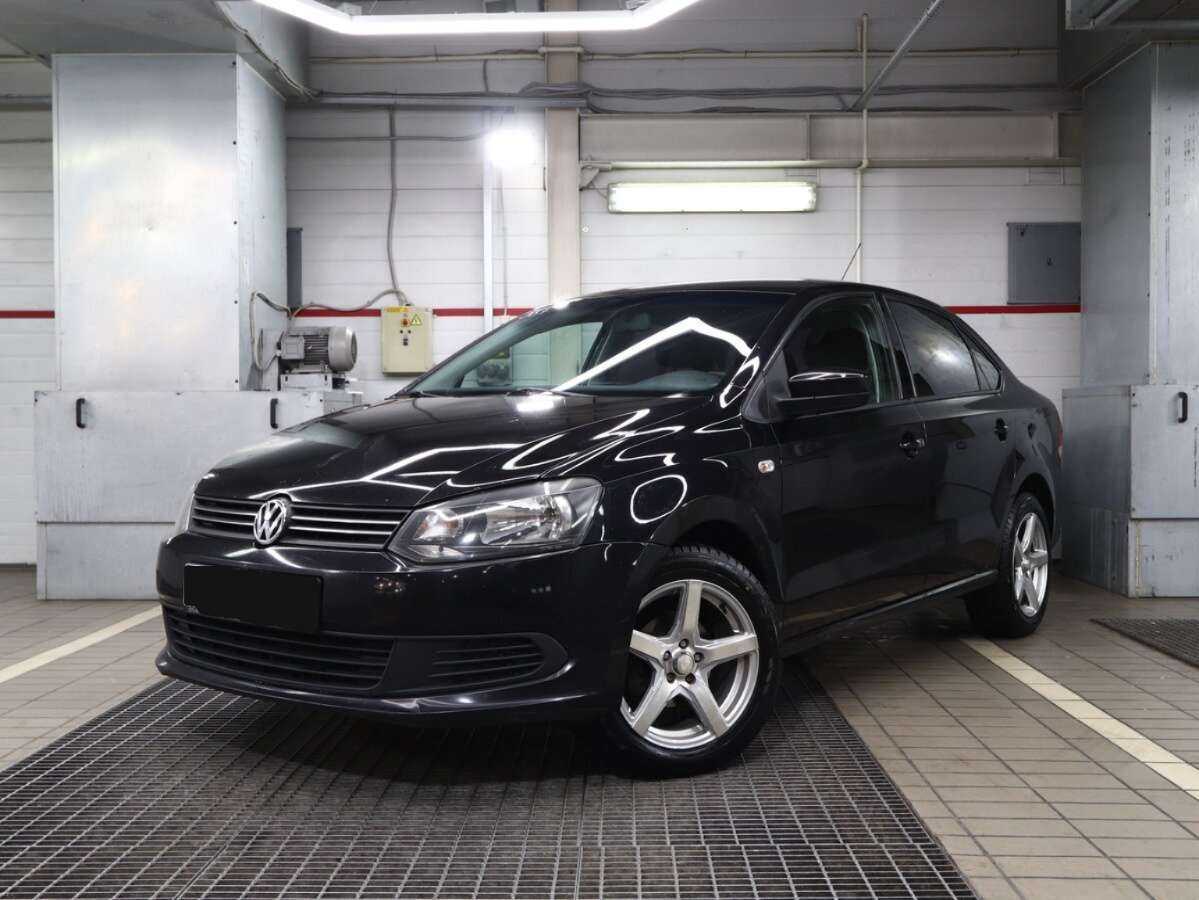 Volkswagen Polo 2013 года с пробегом. Посмотреть фото
