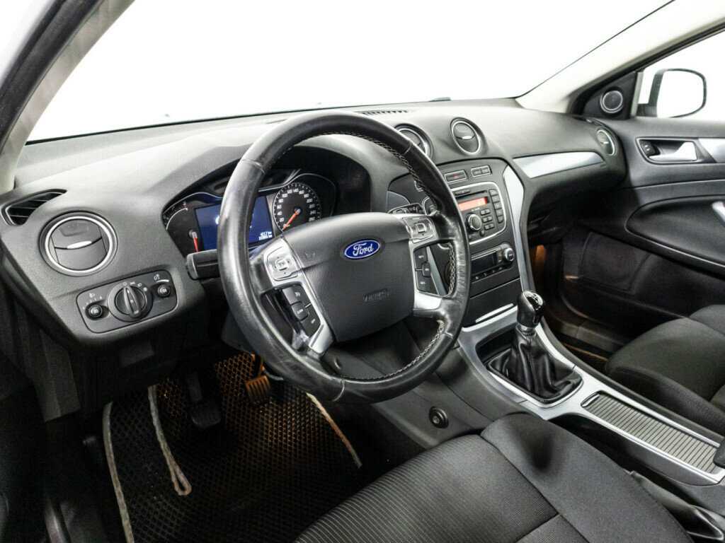 Ford Mondeo 2014 года с пробегом. Фото: #10