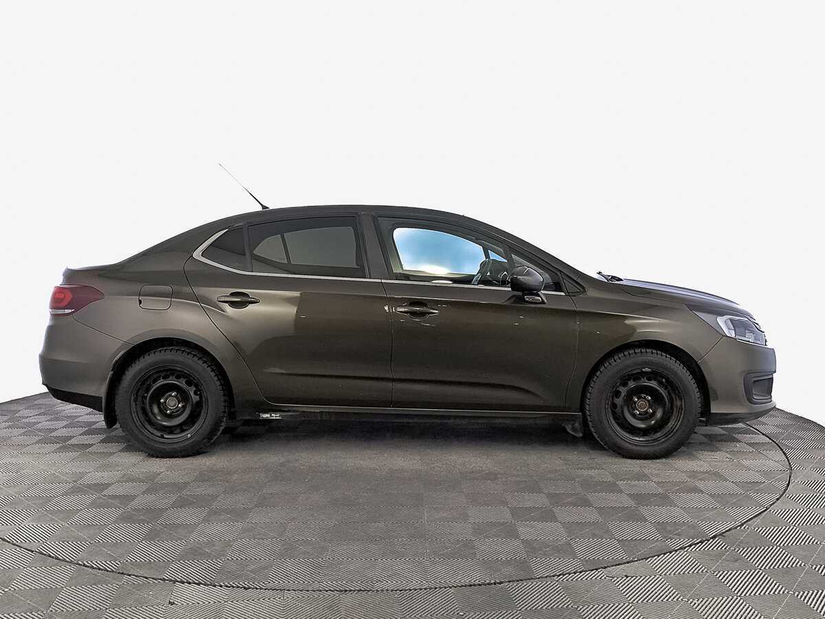 Citroen C4 2018 года с пробегом. Фото: #3