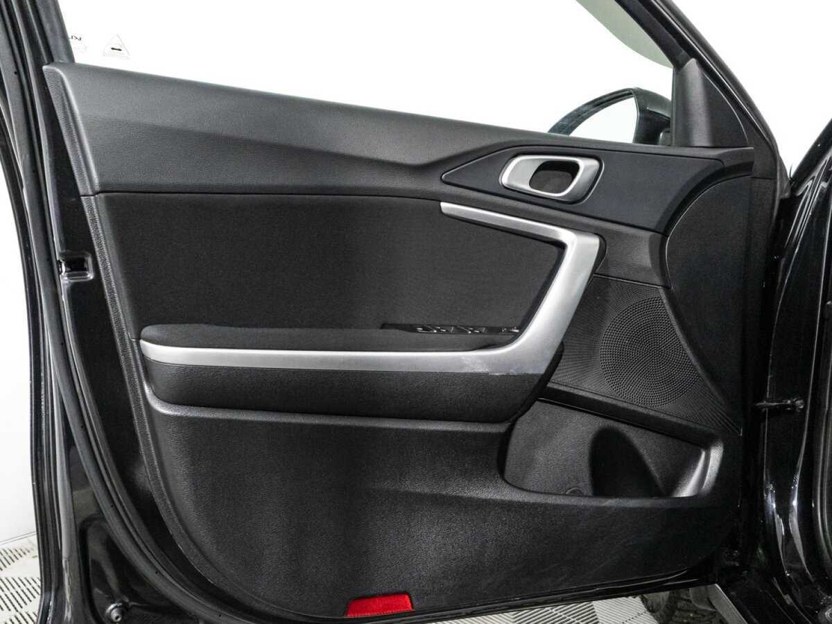 Kia Ceed 2021 года с пробегом. Фото: #23