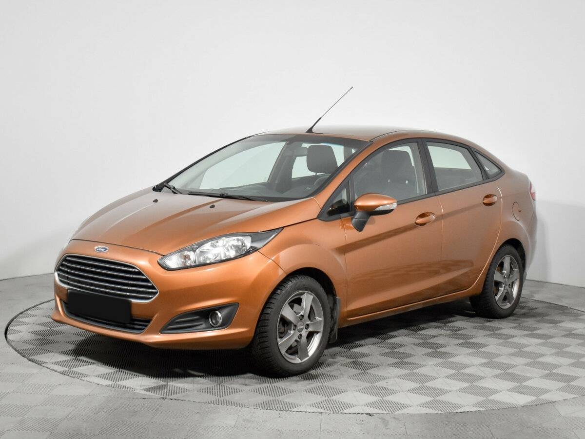 Ford Fiesta 2016 года с пробегом. Посмотреть фото