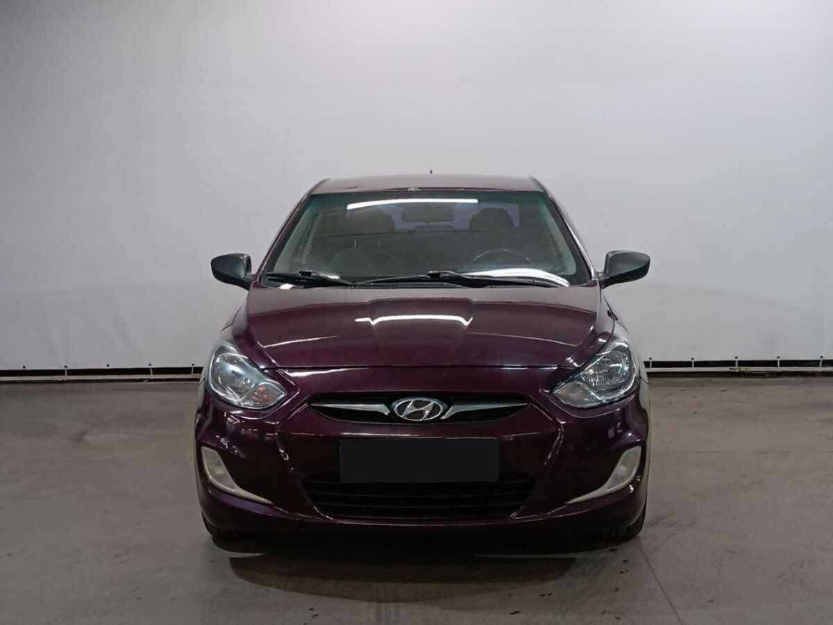 Hyundai Solaris 2012 года с пробегом. Фото: #1
