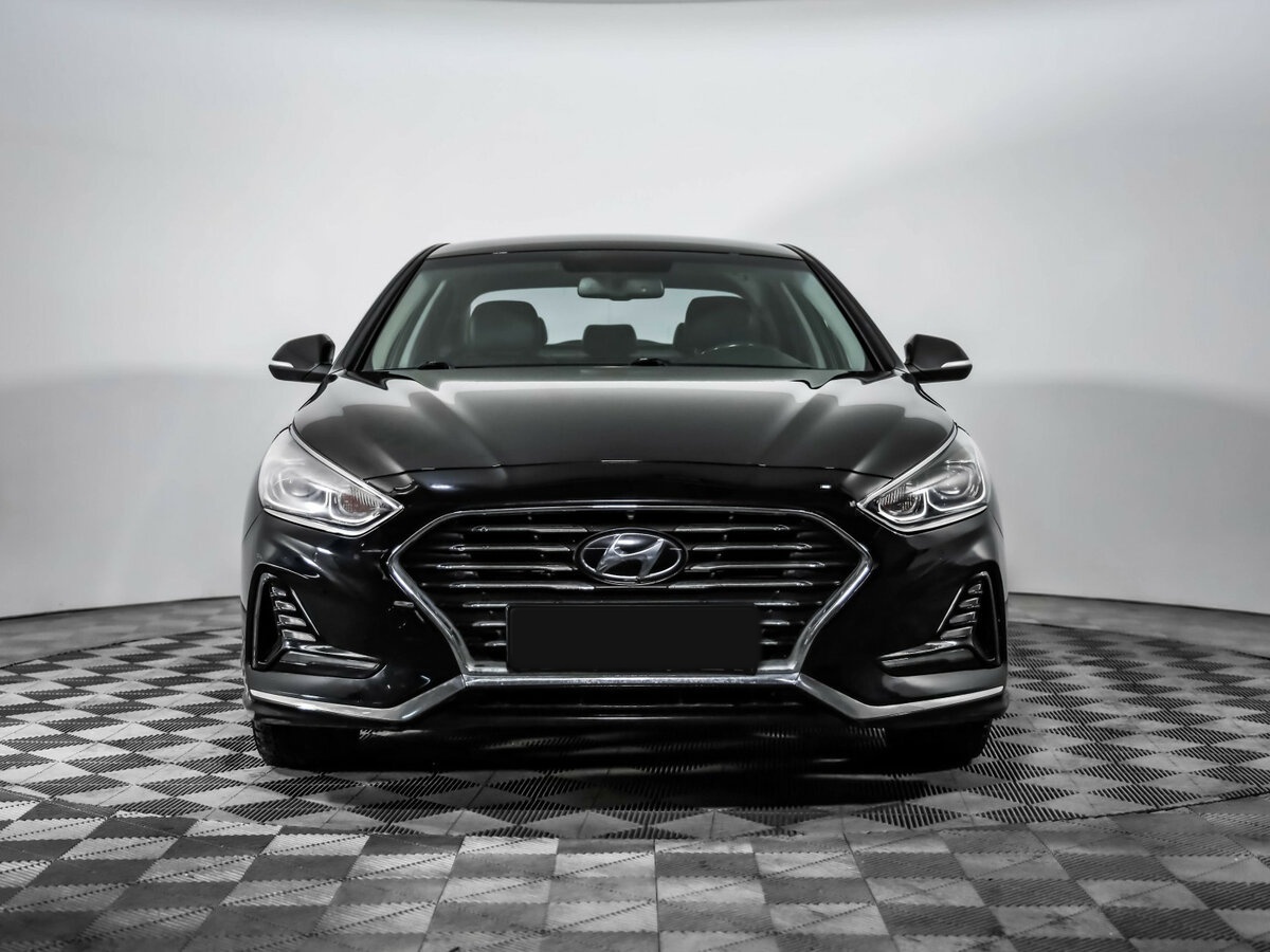 Hyundai Sonata 2019 года с пробегом. Фото: #1