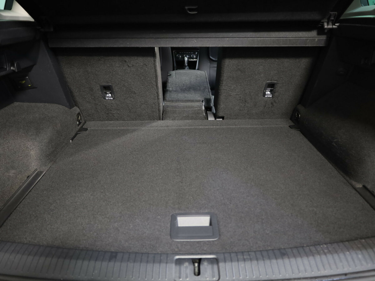Volkswagen Tiguan 2019 года с пробегом. Фото: #27