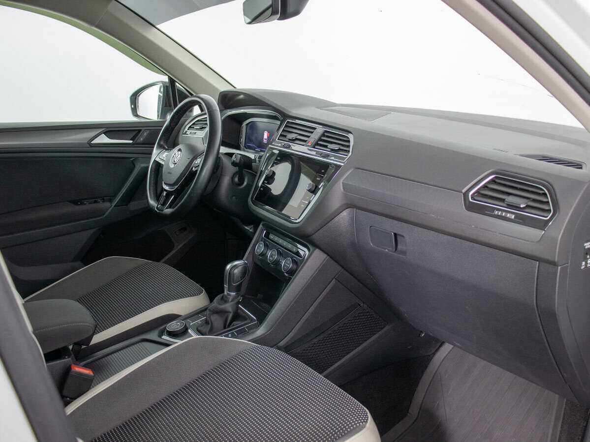 Volkswagen Tiguan 2019 года с пробегом. Фото: #8