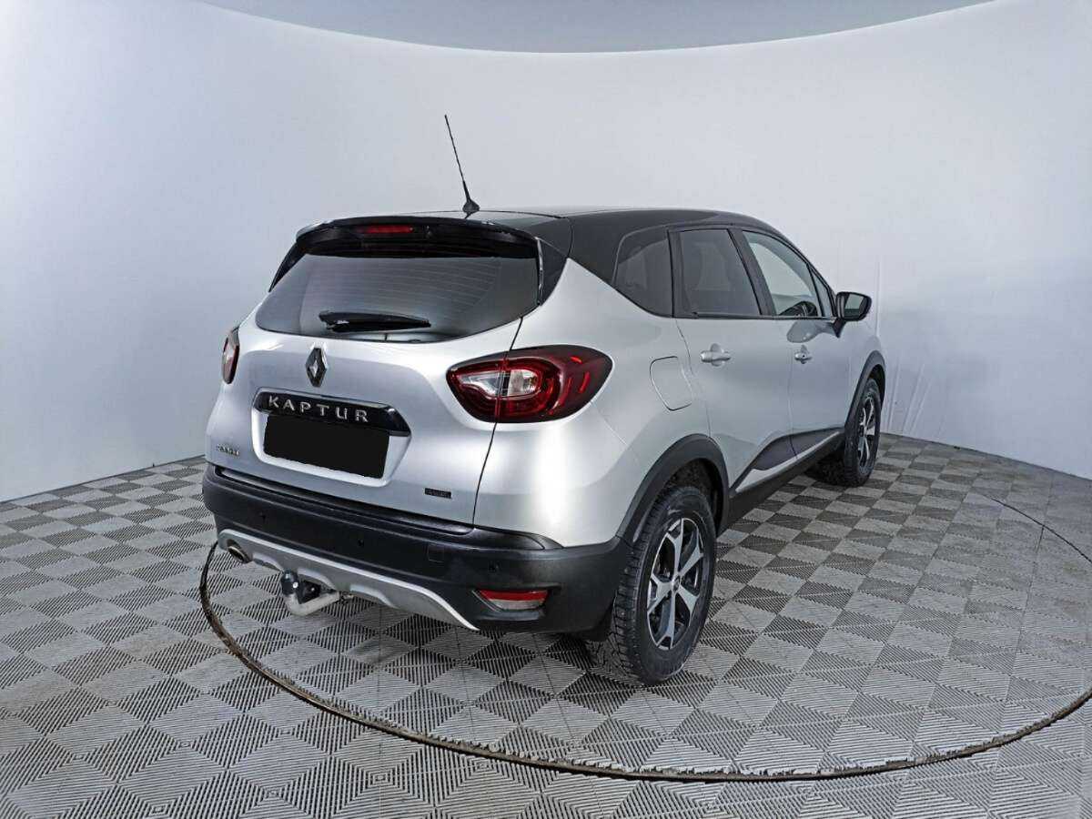 Renault Kaptur 2017 года с пробегом. Фото: #4