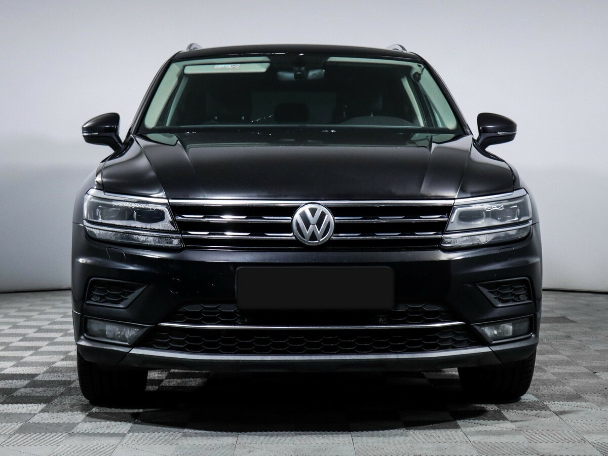 Volkswagen Tiguan 2018 года с пробегом. Фото: #1