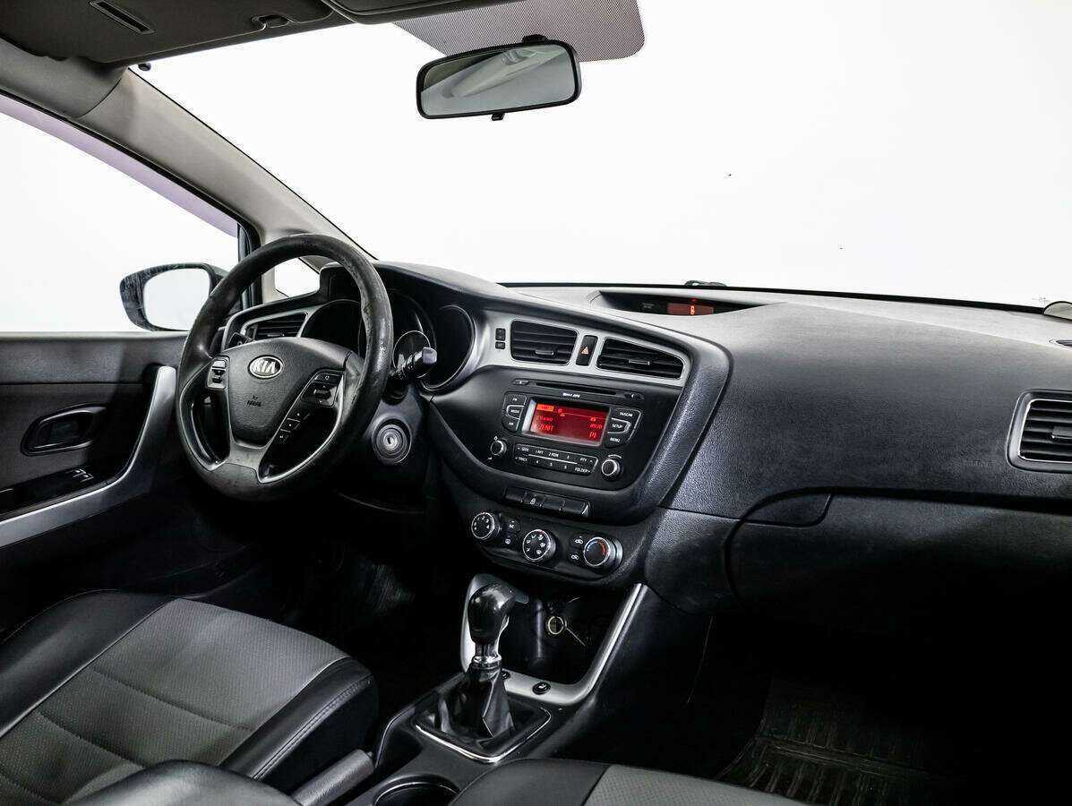 Kia Ceed 2013 года с пробегом. Фото: #6