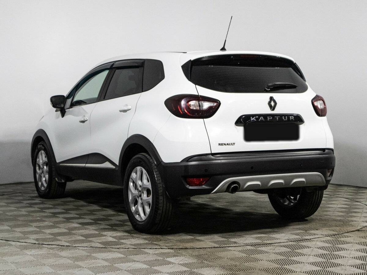 Renault Kaptur 2017 года с пробегом. Фото: #6