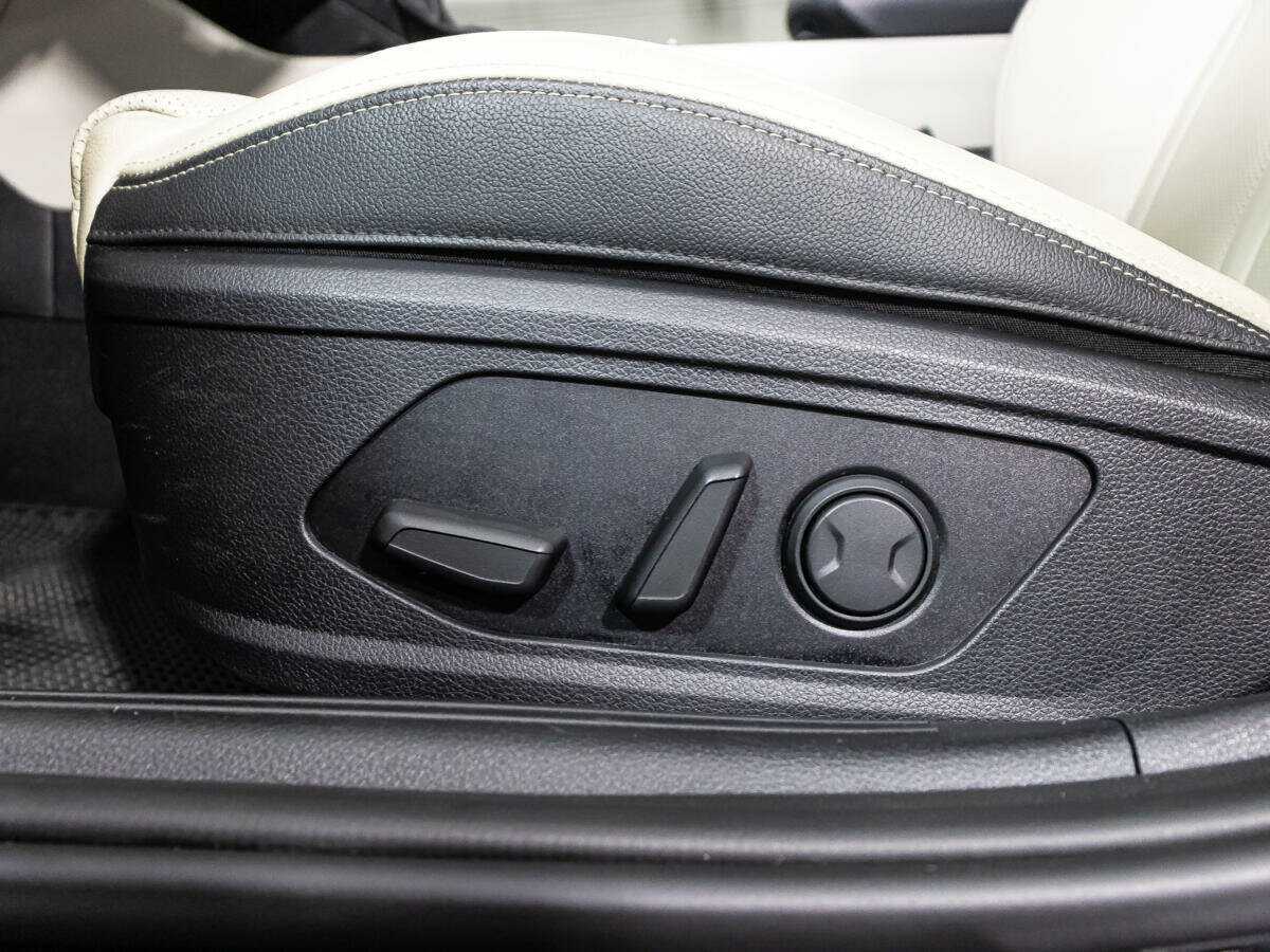 Kia K5 2021 года с пробегом. Фото: #23